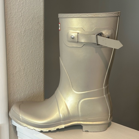 Hunter Original Nebula Wellingtons Pale Gold Rain Boot Snow- Size 11 - Picture 5 of 11